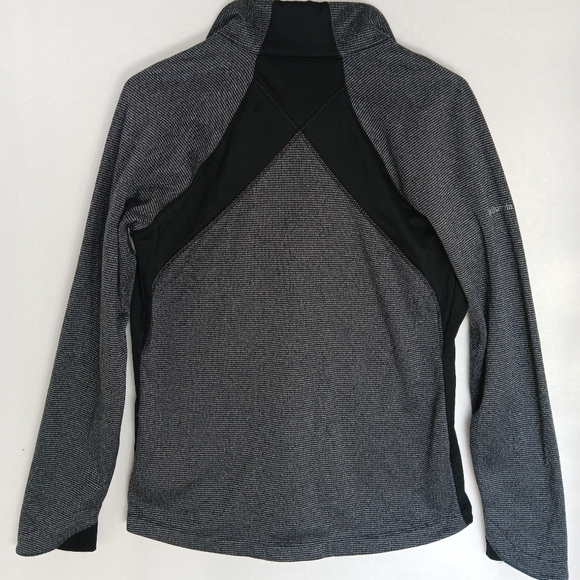 Columbia Women's Black and Gray Sweater size L - Picture 9 of 10